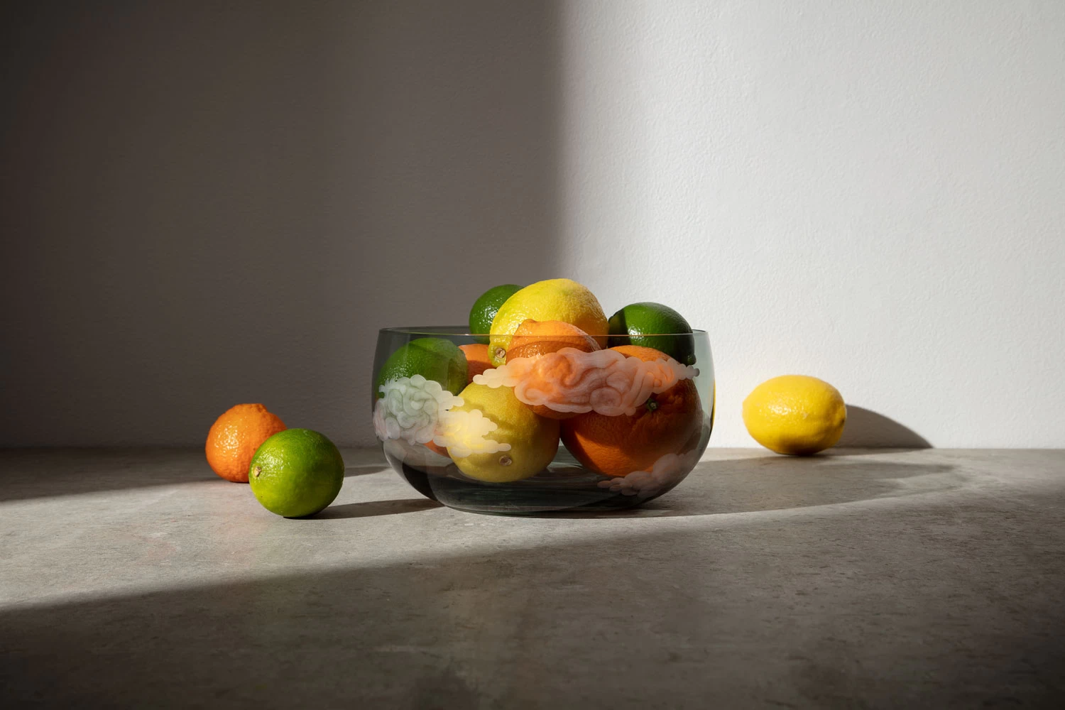 Jonathan Hansen In The Clouds Dark Grey Large Bowl - Image 2