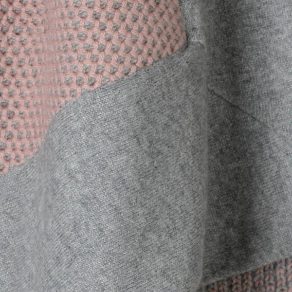 Masserano Tricot Isabella Throw - Image 3